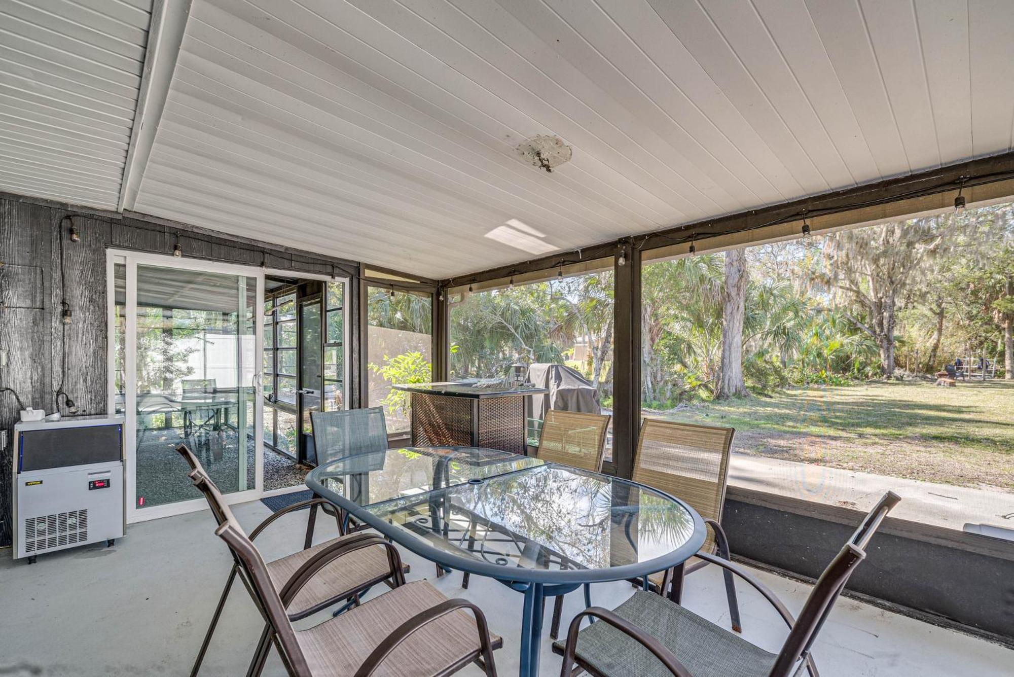 Riverfront Home With Boat Dock And Kayaks! 크리스탈리버 외부 사진